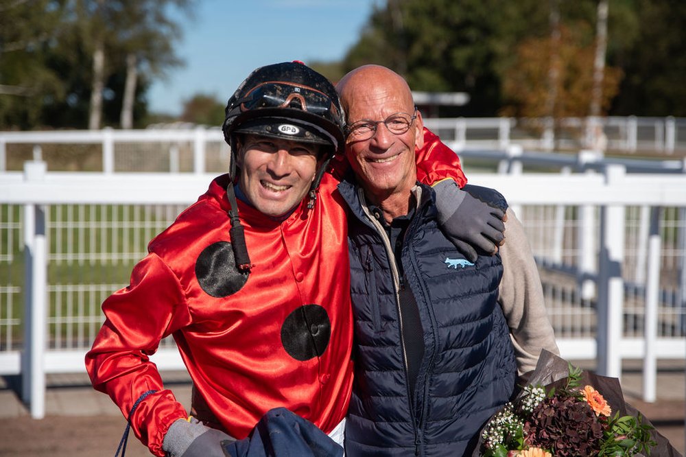 Maikel Narvaez Bravo och Finn Kristiansen. Adalöpning.