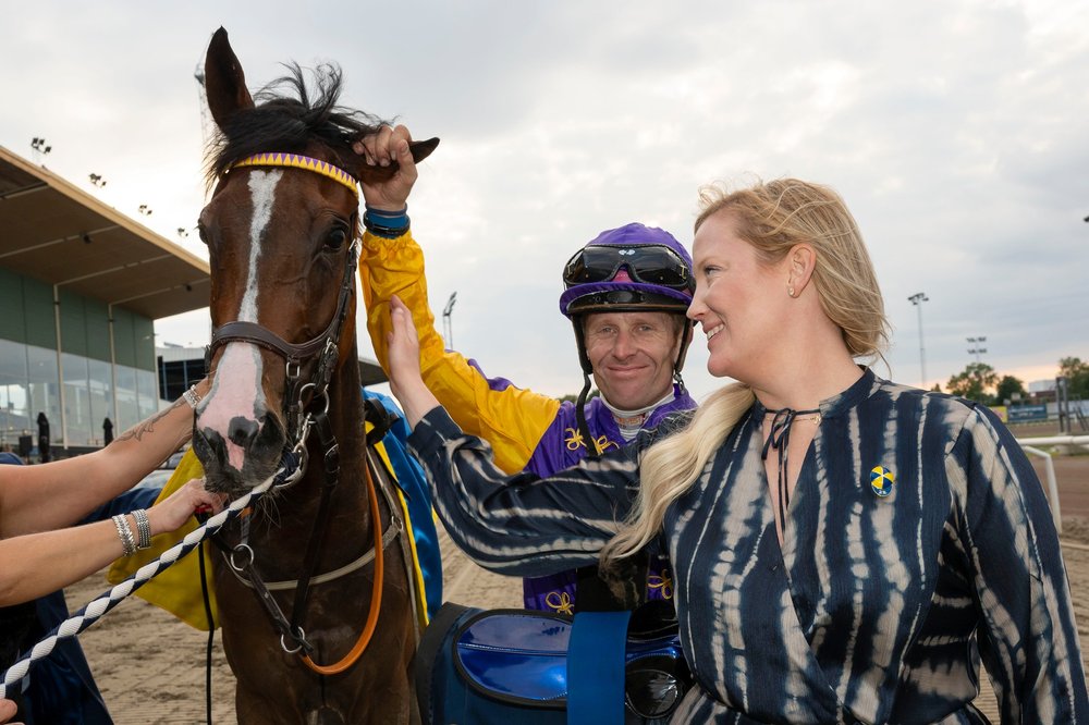 Celtic Lullaby - Stott - Lensvik