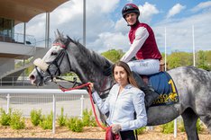 Londonia Karen Kuszli DSC_2029.jpg