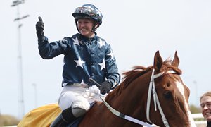 Galopp den 21 april 2024 103 photo Senad Honic