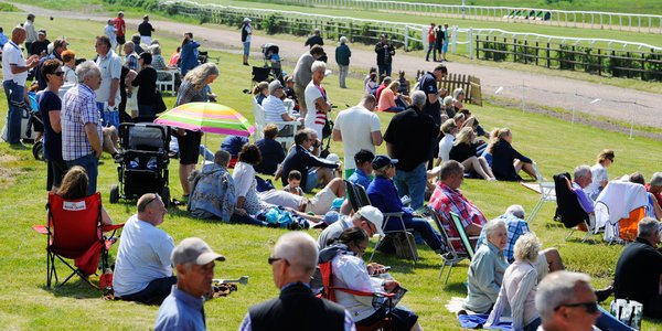 Göteborg Galopp - foto Stefan Olsson Svensk Galopp.jpg