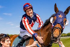 HnGBM9yY Des Pa Cito och Nathalie J Klampenborg 20 maj kopia