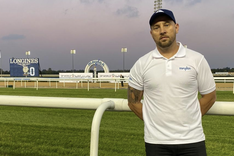 Junior Loezer på Meydan.png