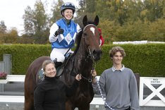 Last Reference_S8I5605.jpg