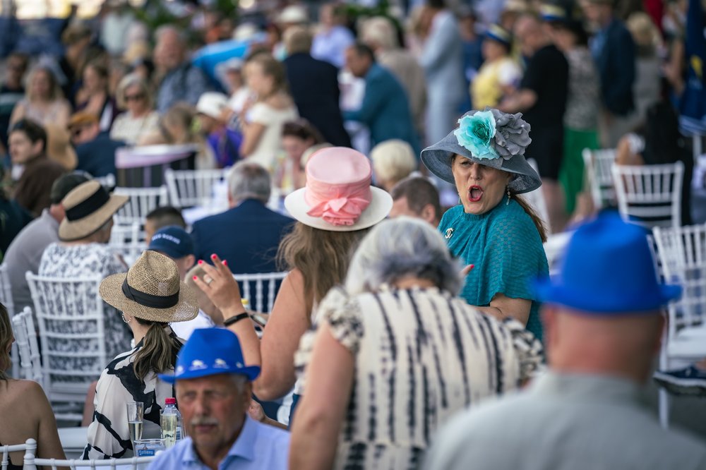 Svenskt Derby fest Malmö Jägersro Galopp