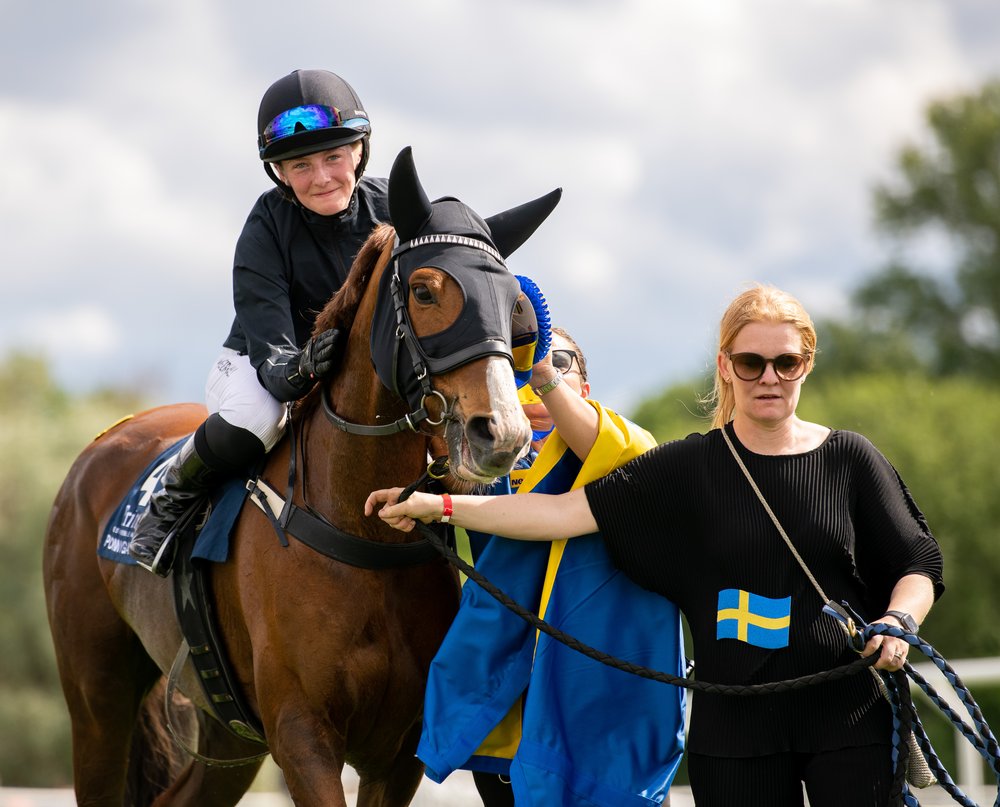 Nationaldagsgaloppen 2026 Elina Westrin DSC_3401 copy