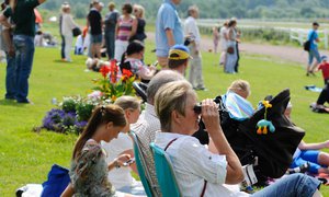 Publik 5202 på Göteborg Galopp.jpg