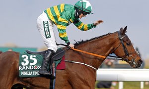 Rachael Blackmore Minella Times photo Steven Cargill.jpg
