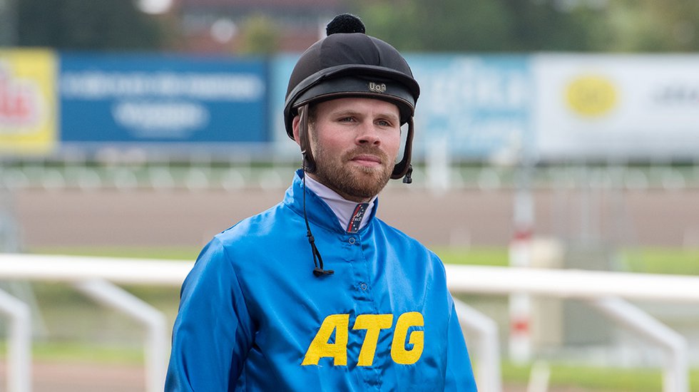 Adrian Kolgjini TOP