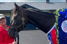 Anna Larsdottir 16:9