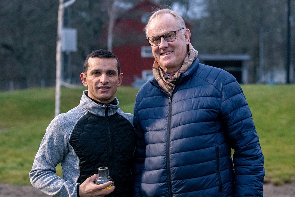 Elione Chaves champion Bro Park