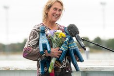 i-fTgMgJq-X2 Ylva Brandt och trähästarna