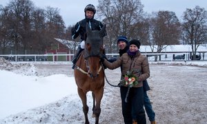 i-swFjVzx-X2 Visiteur Du Pom och Carlos Lopez segrar på Bro Park 20221218 kopia kopia