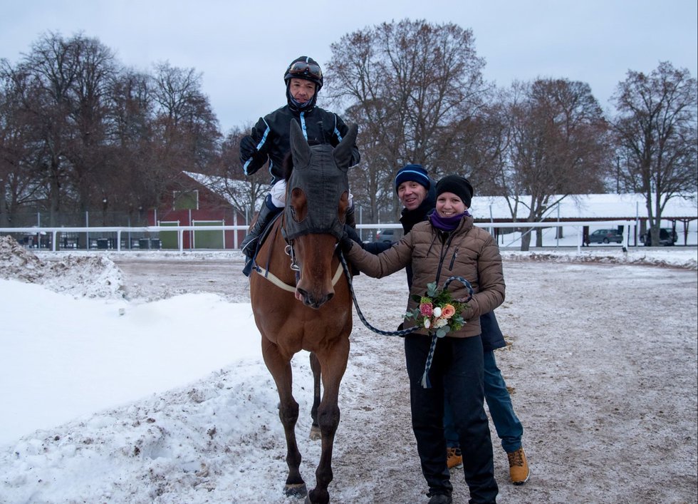 i-swFjVzx-X2 Visiteur Du Pom och Carlos Lopez segrar på Bro Park 20221218 kopia kopia