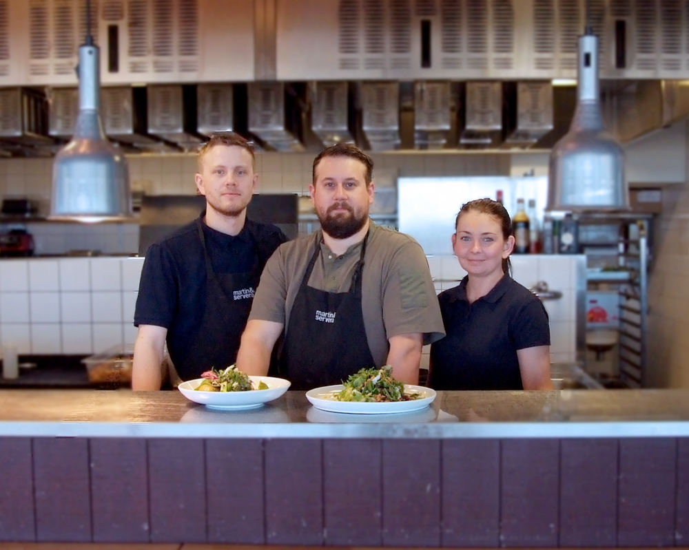 marten danne klara i luckan klar Bro Park Krog