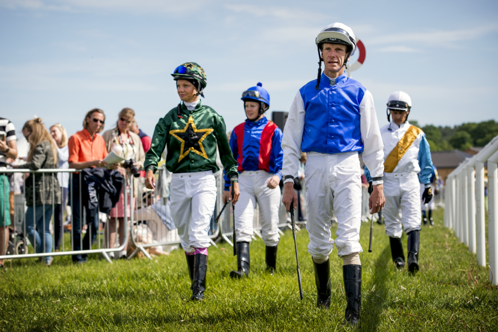 NDG2016_jockeys003