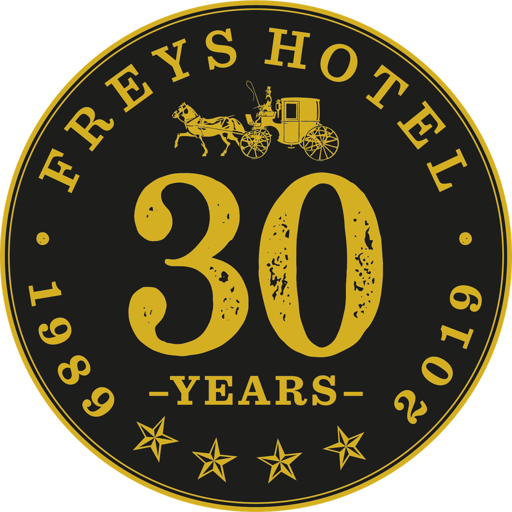 Badge_30_freys_guld_svart