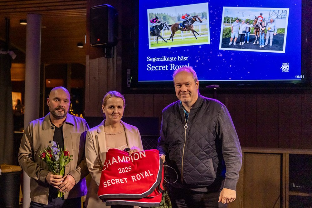 Secret Royal segertäcke Bro Park