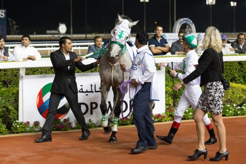 let'sgoforit dubai square