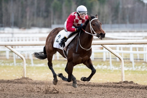 Racing Marlene