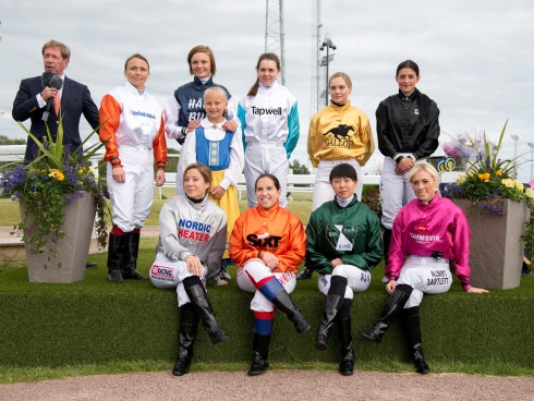 gruppbild ladies lady turnering jockeyturnering