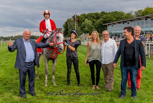 iron lady dansk oaks