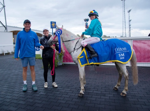 ellie vång sm guld ponnygalopp square